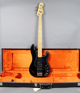 2009 Fender American Deluxe Precision 4 String Bass Guitar White Finish w/OHSC