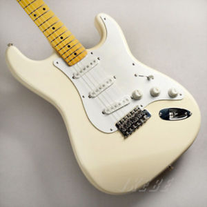 Stratocaster Classic 50s Strat (Vintage White) - Limited! Fender Monogram Strap