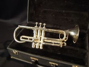 Frank Holton Chicago "New Proportion" Silver Plated Cornet