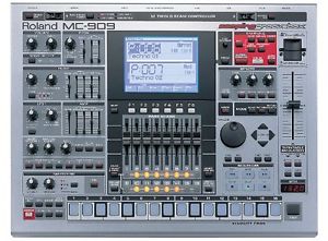 ROLAND Japan MC909 MUSIC SAMPLER Mc-909 Groovebox Musical Music Instrument Mint