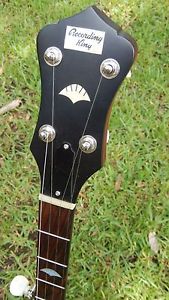 Recording King Madison RK-R25 Banjo w Hard Case & Gibson Strings Mint Condition!