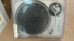 Technics SL1200MK2 DJ Turntable