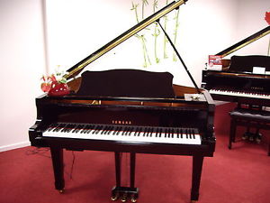 PIANO YAMAHA C1 SILENT ETAT NEUF