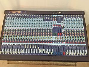 Midas Venice 320 32-Channel Analog Mixing Console Sound Board Studio Mixer