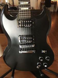 2013 Gibson Les Paul 70's Tribute SG Electric Strat Guitar USA