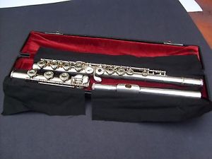 1998 SANKYO PRIMA ARTIST SILVER FLUTE with SOLID GOLD LIP PLATE and case