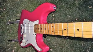 1989 Fender Stratocaster Plus Razz berry