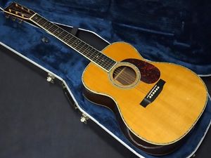 Martin 000-42 Natural w/hard case Free shipping Guiter Bass From JAPAN #X438