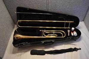 YAMAHA YSL-448G INTERMEDIATE TROMBONE - MEDIUM -LARGE BORE - FREE SHIP