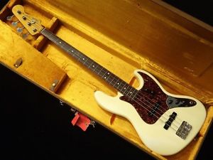 Fender USA American Vintage 62 Jazz Bass OWT White w/hard case F/S #X483