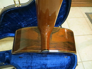 Vintage Morris MC-108 classical guitar in excellent condition with case