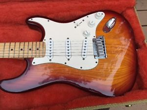 Fender American Deluxe Stratocaster Guitar