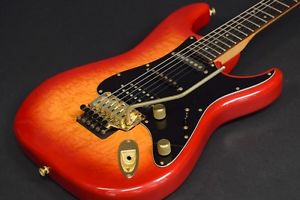 FENDER JAPAN STR-850R/CS Stratocaster 1987 Maple Used guitar Free shipping EMS