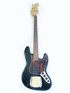 FENDER Deluxe Series Active JAZZ BASS - 2010 Good Condition !