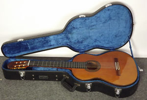 VNice Juan Orozco Valencia Spain Model 60 Artesano Classical w Hard case