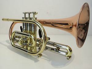 Getzen 3850 Bb Custom Cornet Outfit - Clear Lacquer