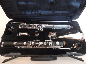 YAMAHA 221 BASS CLARINET. BEAUTIFUL  CONDITION. MONEY BACK GUARANTEE