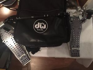 DW MDD2 Double Bass Pedal & Bag