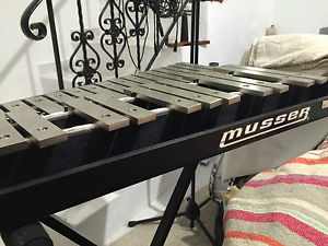 Glockenspiel Musser 645 excellent condition orchestra bells NEW VIDEO