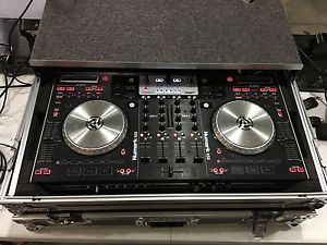 Numark NS6 Midi Controller W/ Odyssey Flight Some Glide Style Case
