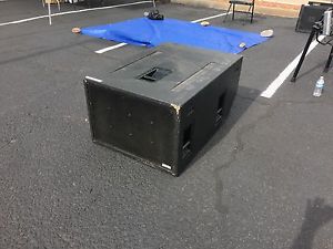 EAW SB1000 Sub