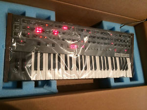 Dave Smith Prophet 6 voice  SEQUENTIAL analog synth keyboard/49 key,box //ARMENS
