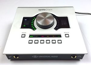 UNIVERSAL AUDIO APOLLO TWIN SOLO with UAD Plugins and Thunderbolt Cable *MINT*