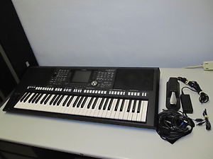 Yamaha PSR-S950 Keyboard,  VERY VERY NICE