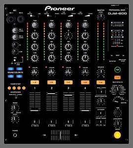 Pioneer DJM 800 DJ Mixer,  4-channel high-end digital mixer