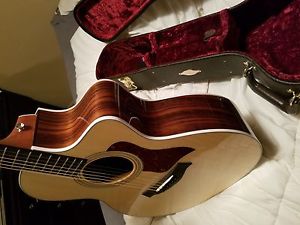 Taylor 214ce deluxe Acoustic/Electric Guitar