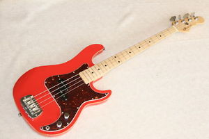 G&L LB-100 P-Style Fullerton Red with wood binding