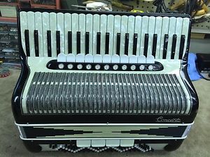 MERADO CONCERTO 4/5 Accordion