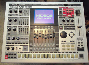 Roland MC909 Sam