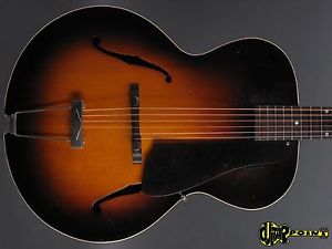 1938 Gibson L-50 Archtop Guitar - Sunburst