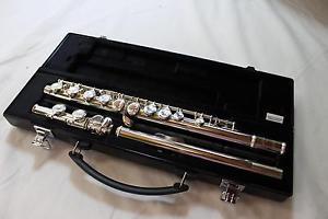 Yamaha YFL-321 Intermediate Flute SOLID SILVER HEAD MINT! QuinnTheEskimo