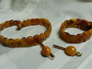 a set of amber..4 p