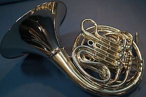 Holton Farkas H-279 (179 with screw bell) Double French Horn w/Case, Mouthpiece