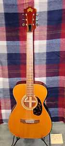 Guild F20 Acoust