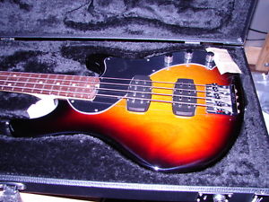 Fender American Standard HH Dimension Bass IV Rosewood 3 Tone Sunburst