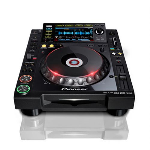 PIONEER  CDJ-2000NXS PRO GRADE DIGITAL DJ DECK