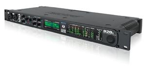 MOTU 828x in 30 out Thunderbolt   USB2 audio MIDI interface