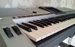 Yamaha PSR 3000 Keyboard Workstation Tyros Synthesizer with Manual VGC May Post