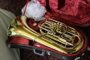 Yamaha YFB-822 Custom 5 Valve 4/4 F Tuba MINT THE BEST F TUBA  QuinnTheEskimo