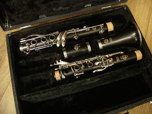 SUPERB FULLY OVERHAULED SELMER SERIES 10  WOOD  CLARINET OUTFIT