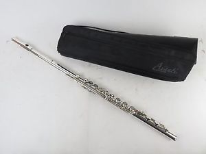 Avanti 2000 Series Silver Flute Offset G, B Foot, C# Trill with Case [0772643]
