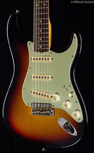 Fender Custom Shop Willcutt True '62 Stratocaster 3-Color Sunburst (035)