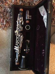 Yamaha Custom Eflat clarinet