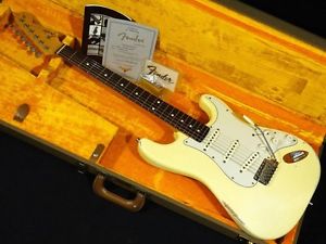 Fender Custom Shop Classic Series 1960 Stratocaster Mod White w/hard case #X568