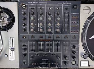 DJ Turntables Technics1200M3D (Pair) Pioneer Mixer + Traktor