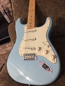 Fender Yngwie Malmsteen Sonic Blue Autographed Stratocaster! Discontinued Model